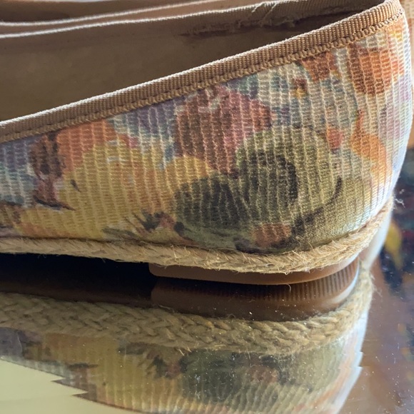 Michelle D Slip ons - Picture 2 of 7